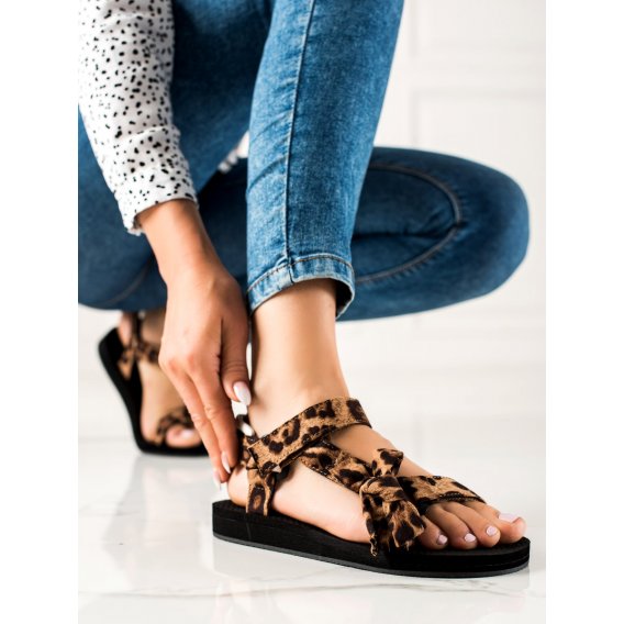Leopardie sandálky